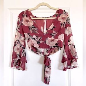 Long sleeve floral crop top